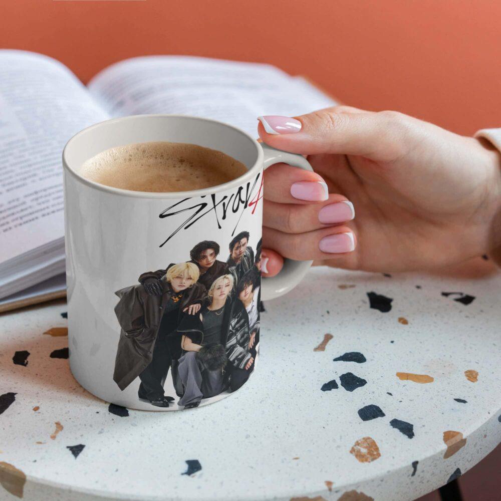 taza stray kids