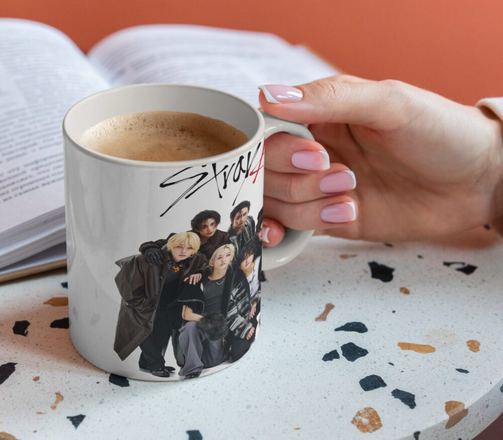 taza stray kids
