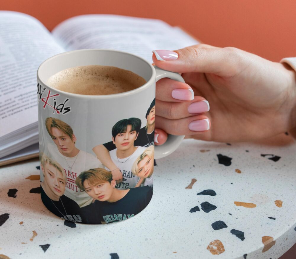 taza stray kids